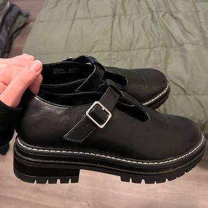 Women’s Size 9 Platform Maryjanes